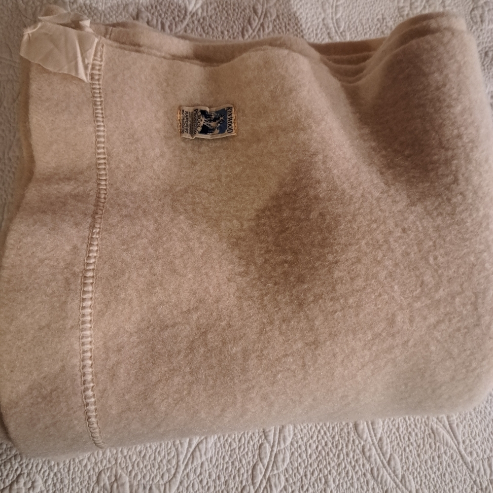 Kenwood Wool Blanket - Picture 2 of 3